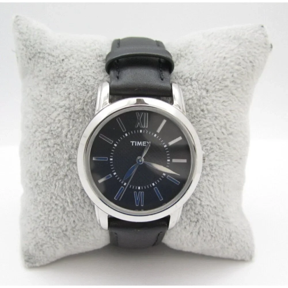 Women Timex Quartz WR Analog 32mm Round Watch (H656) 